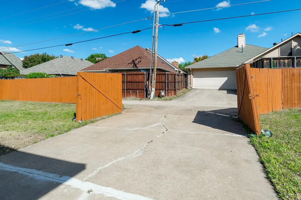 6536 Bronze Leaf Drive Plano TX 75023