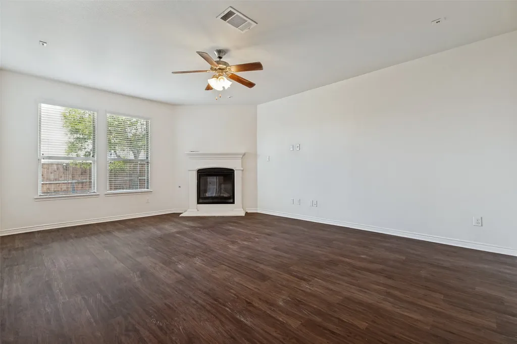 3305 Founders Melissa TX 75454