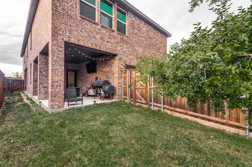 2416 Evening Stone Drive Little Elm TX 76227
