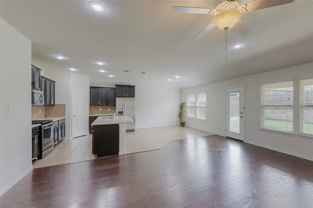 8100 Horseman Road Fort Worth TX 76131