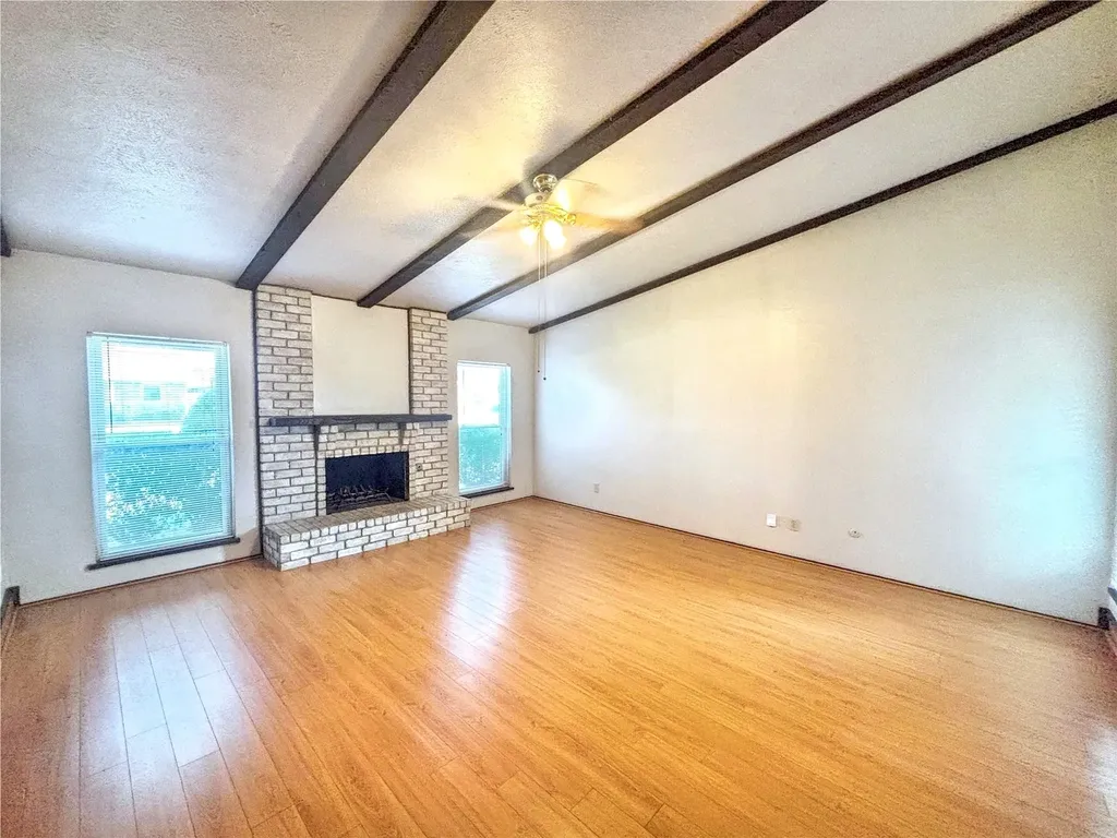 10238 White Elm Road Dallas TX 75243