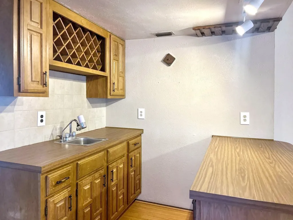 10238 White Elm Road Dallas TX 75243