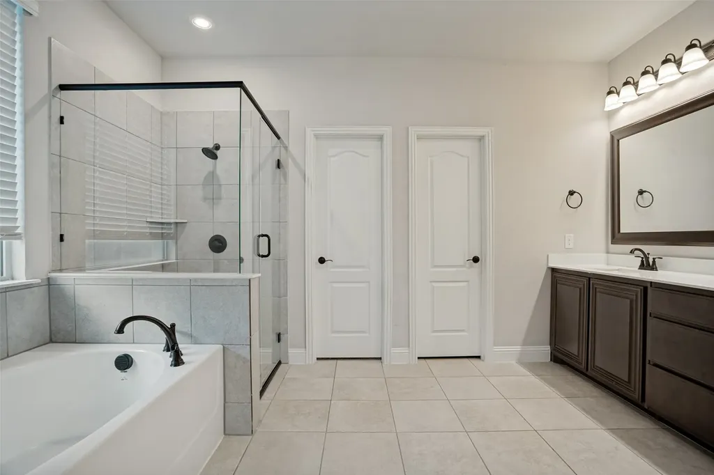 812 Woodview Court Anna TX 75409