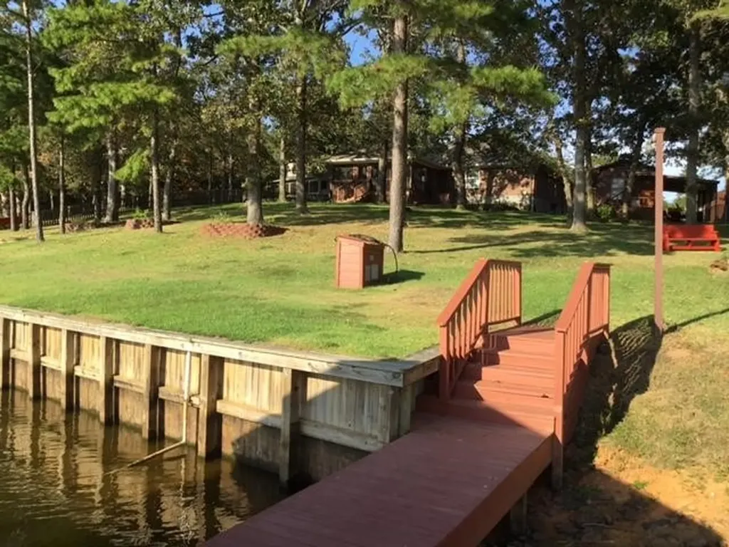 432 S County Road 4837 Winnsboro TX 75494