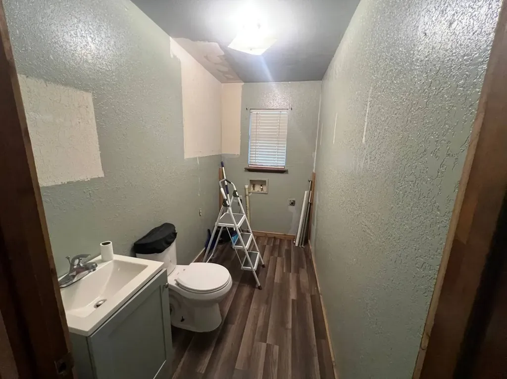 720 E Marshall Avenue Cooper TX 75432