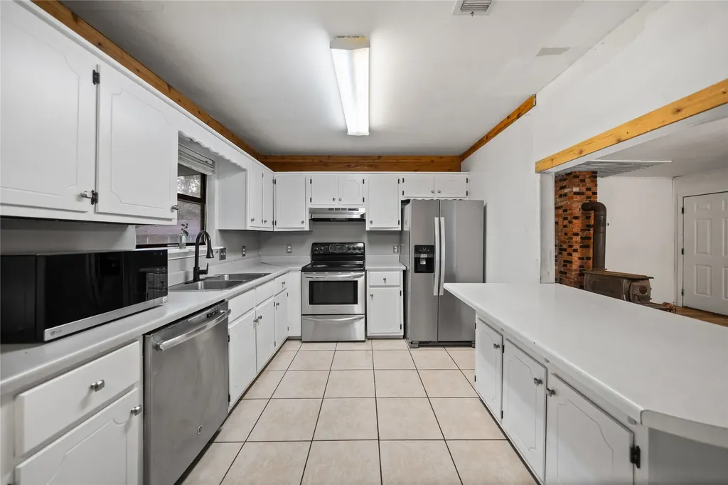 720 E Marshall Avenue Cooper TX 75432