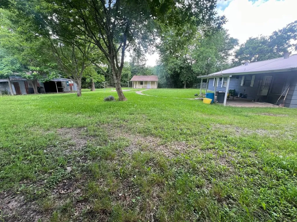 720 E Marshall Avenue Cooper TX 75432