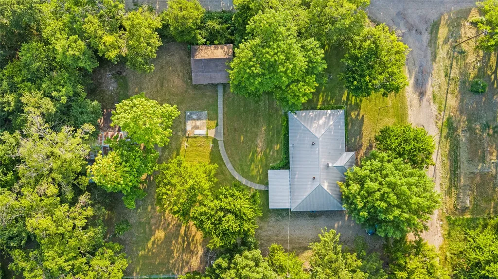 720 E Marshall Avenue Cooper TX 75432