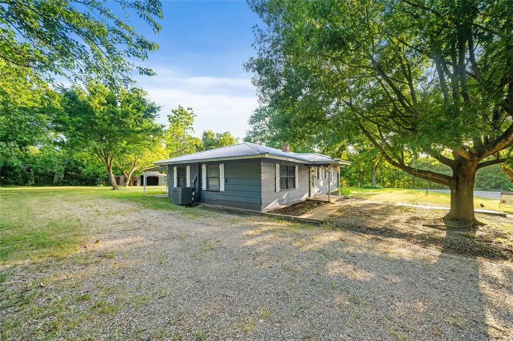 720 E Marshall Avenue Cooper TX 75432