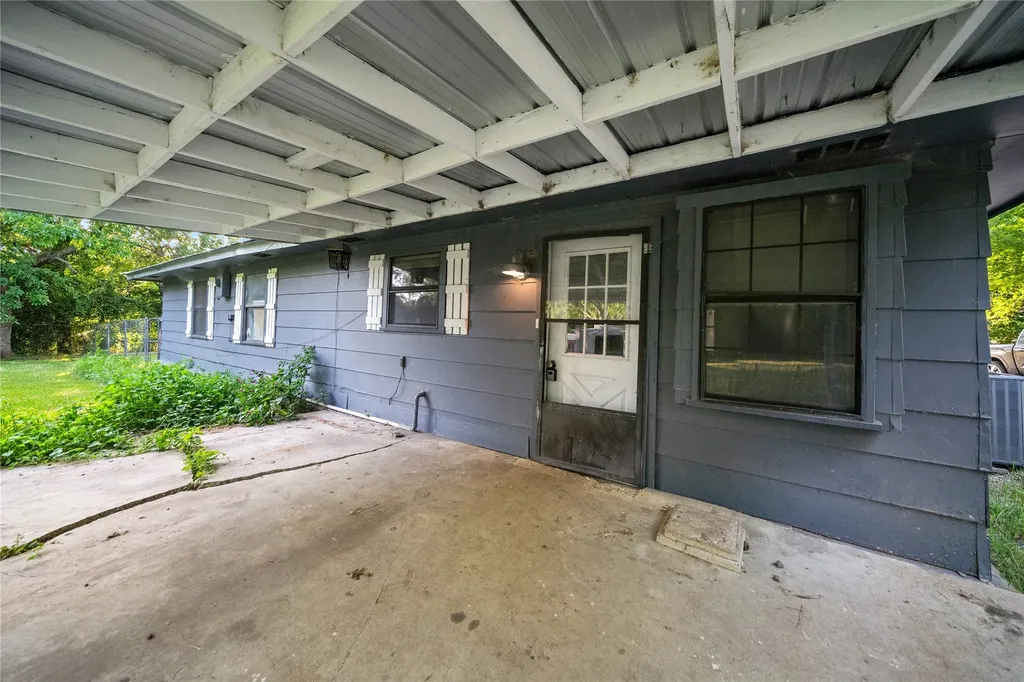720 E Marshall Avenue Cooper TX 75432