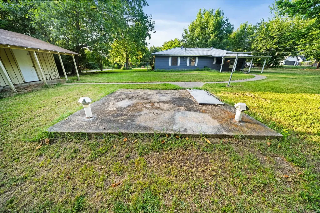 720 E Marshall Avenue Cooper TX 75432