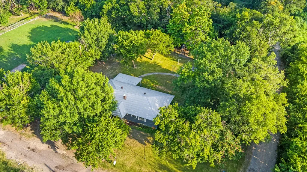 720 E Marshall Avenue Cooper TX 75432