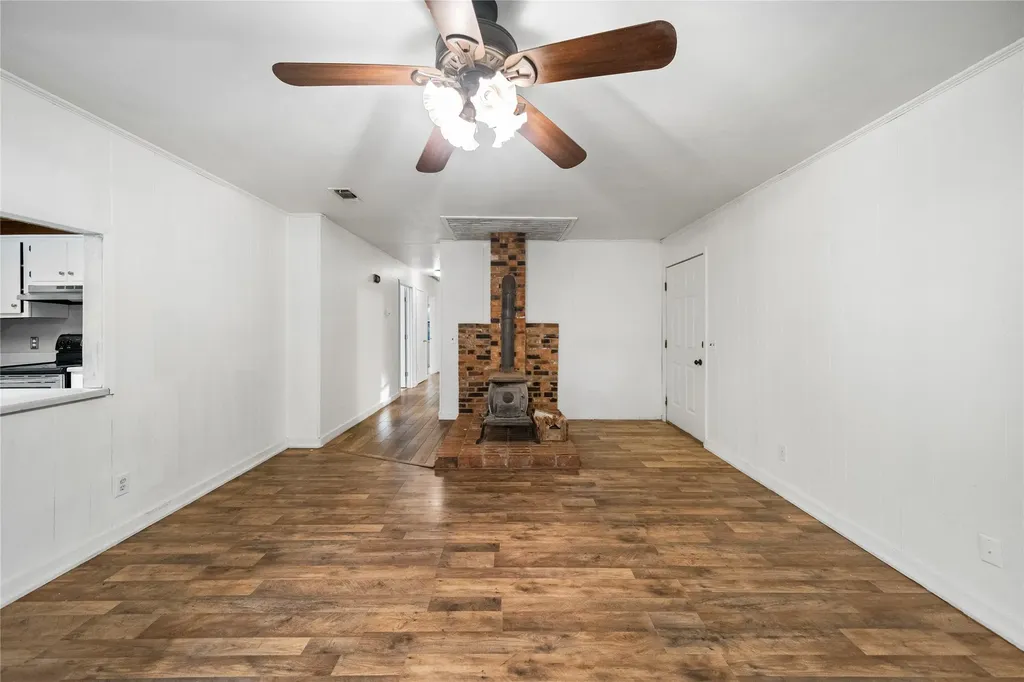 720 E Marshall Avenue Cooper TX 75432