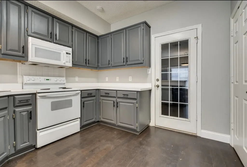 4156 One Place Flower Mound TX 75028