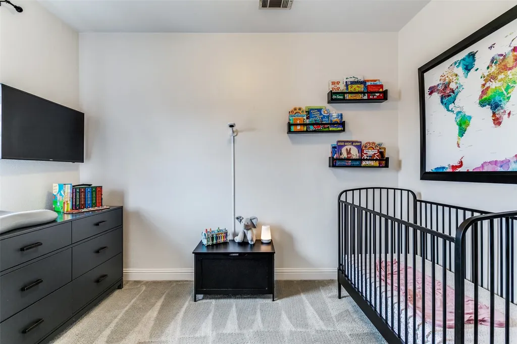 5702 Hudson Street Dallas TX 75206