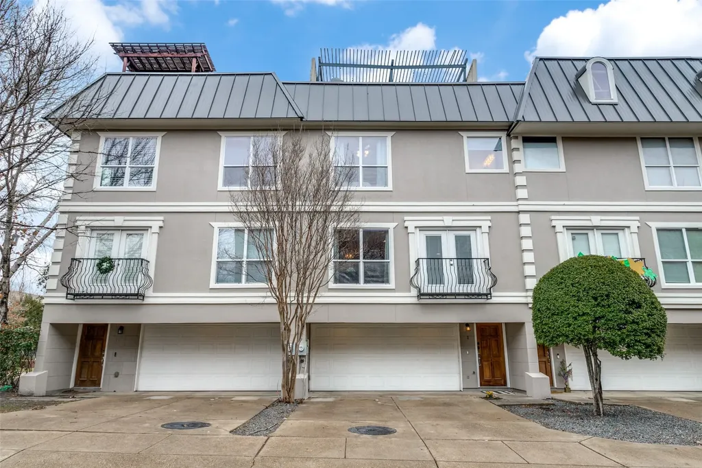 5702 Hudson Street Dallas TX 75206
