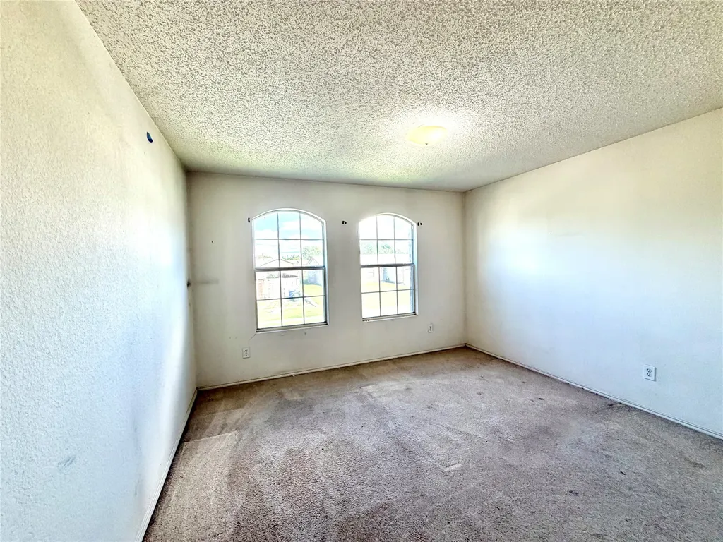 1257 Regal Drive Garland TX 75040