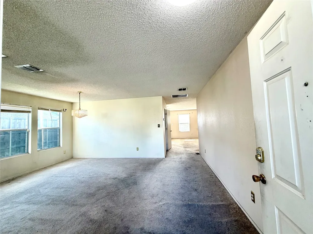 1257 Regal Drive Garland TX 75040