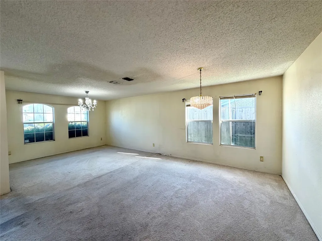 1257 Regal Drive Garland TX 75040