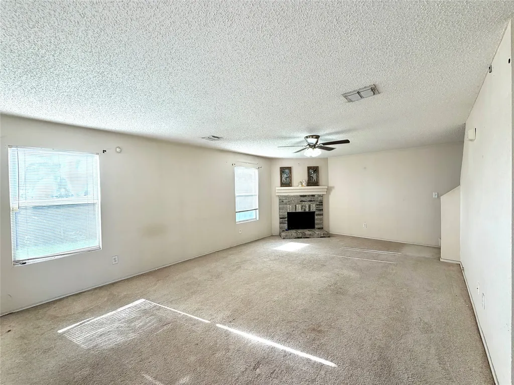 1257 Regal Drive Garland TX 75040
