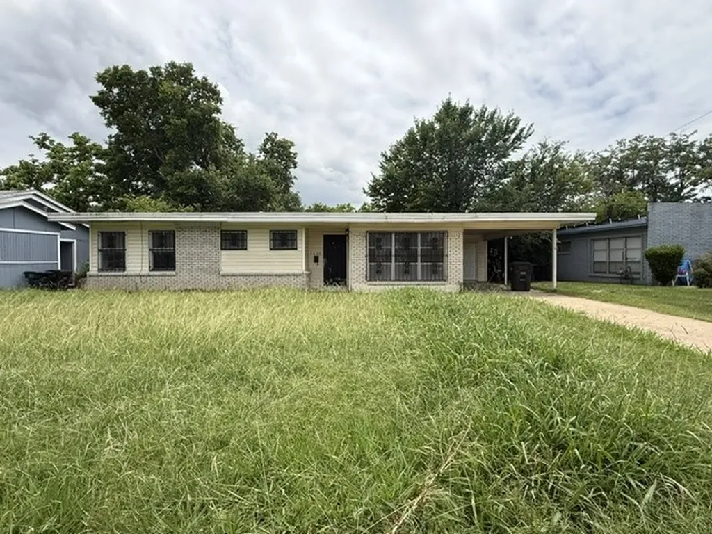 4628 Reed Street Fort Worth TX 76119