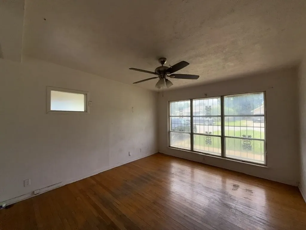 4628 Reed Street Fort Worth TX 76119