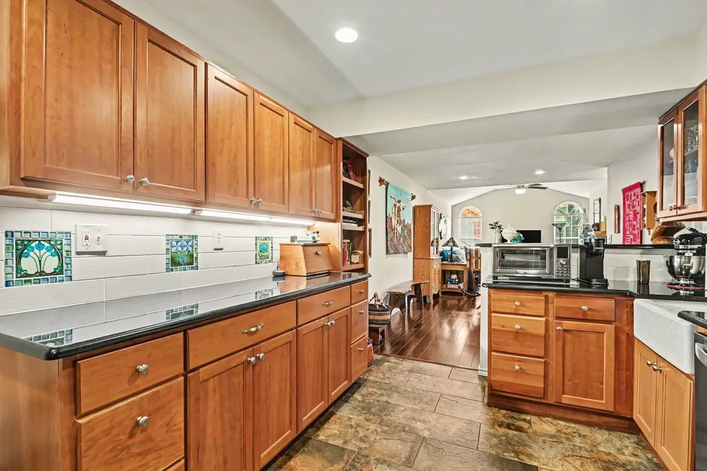 6123 Welden Court Fort Worth TX 76132