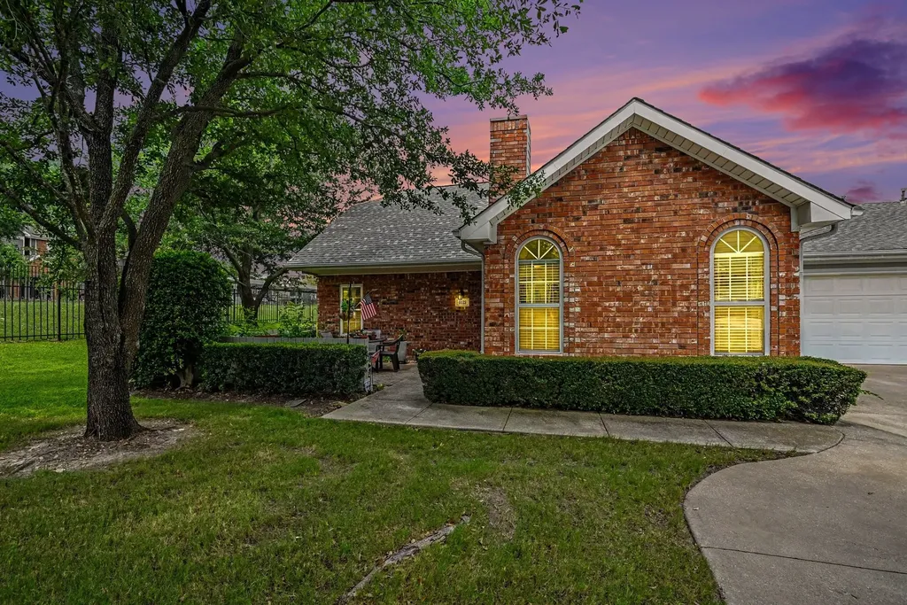 6123 Welden Court Fort Worth TX 76132