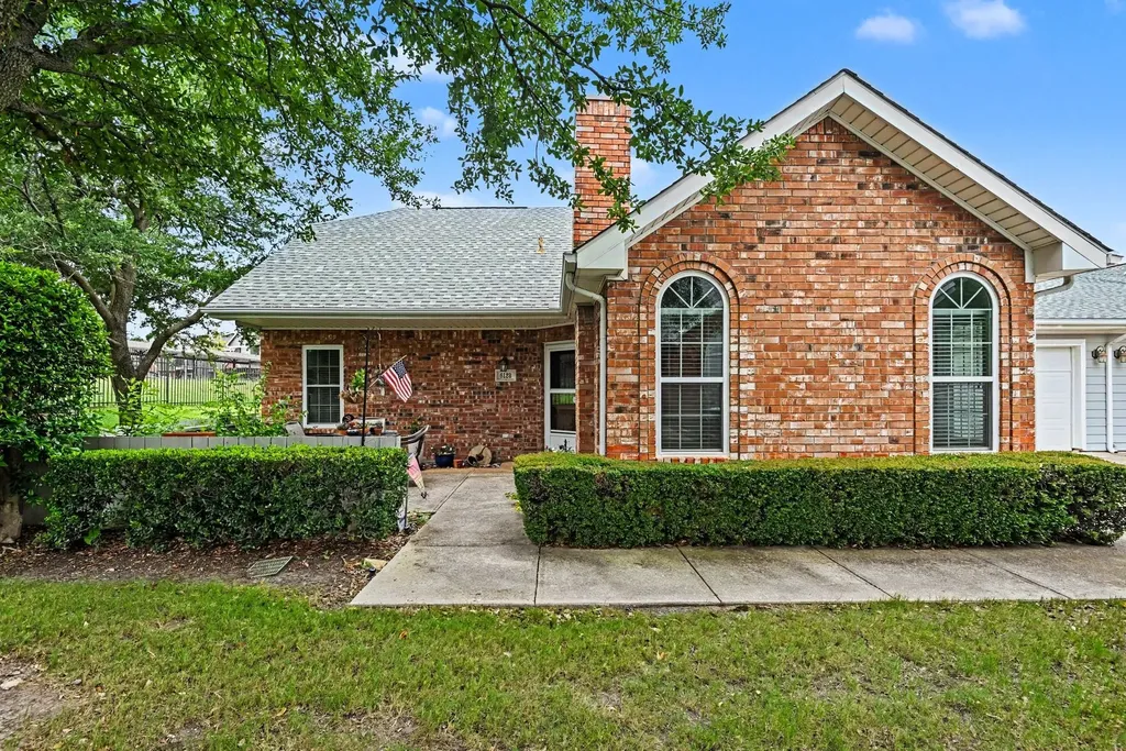 6123 Welden Court Fort Worth TX 76132