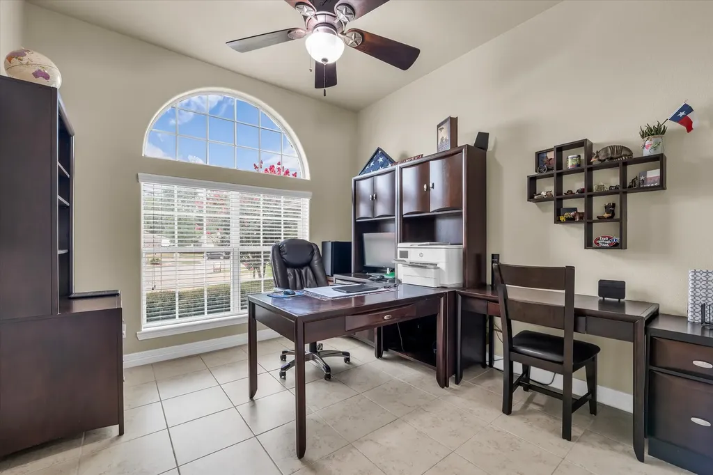 910 Springdale Lane Lorena TX 76655
