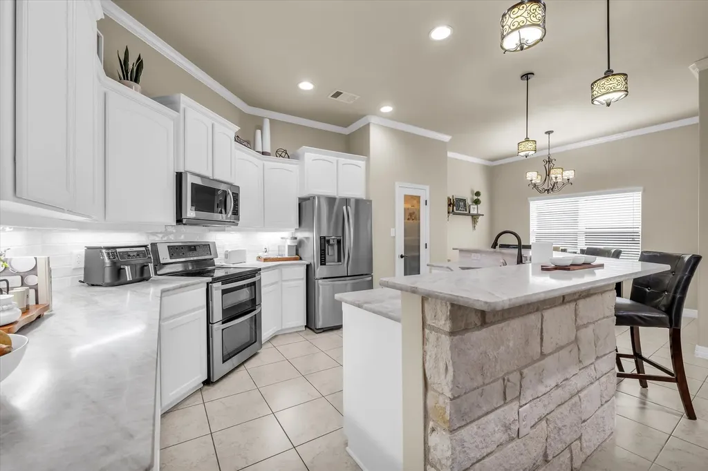 910 Springdale Lane Lorena TX 76655