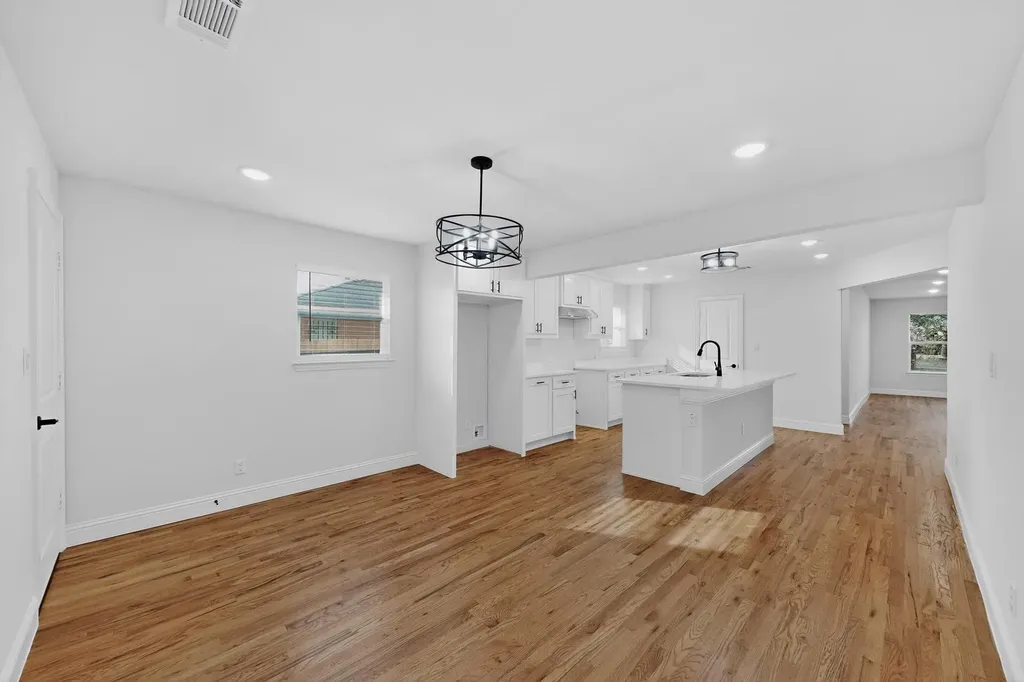 2534 Millermore Street Dallas TX 75216