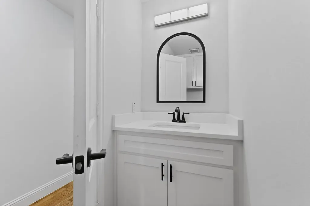2534 Millermore Street Dallas TX 75216