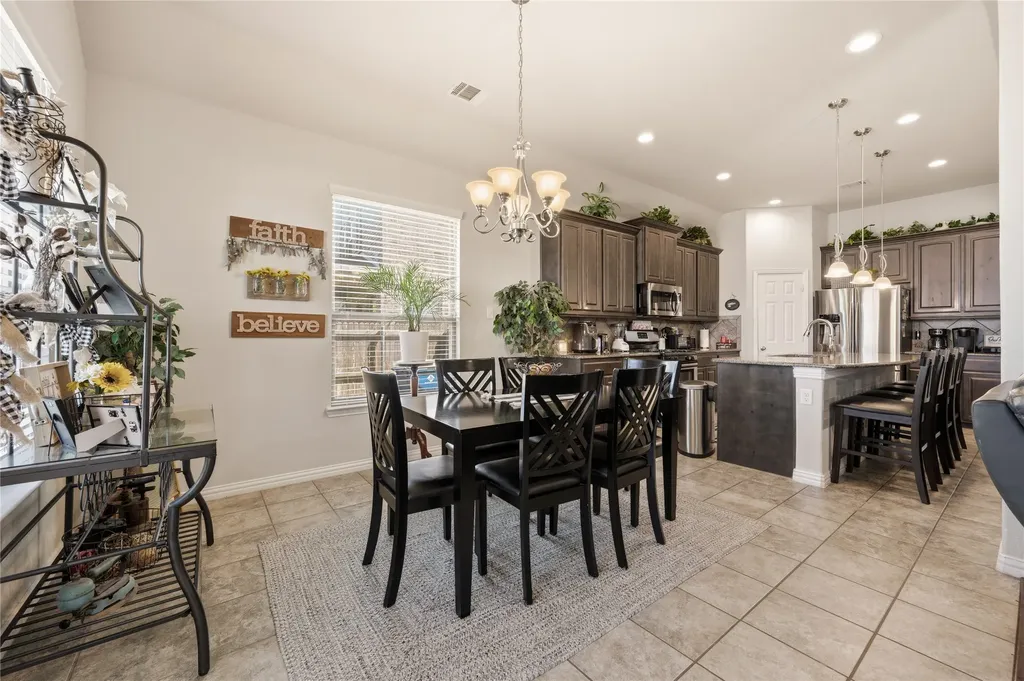140 Chestnut Road Waxahachie TX 75165