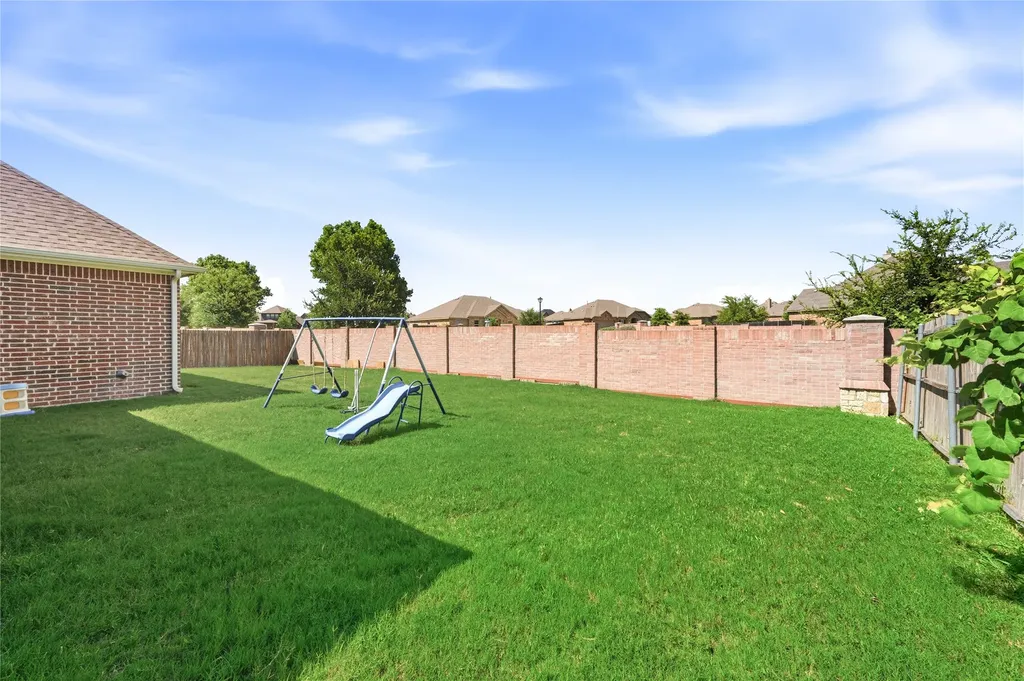 140 Chestnut Road Waxahachie TX 75165
