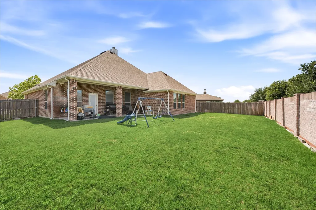 140 Chestnut Road Waxahachie TX 75165