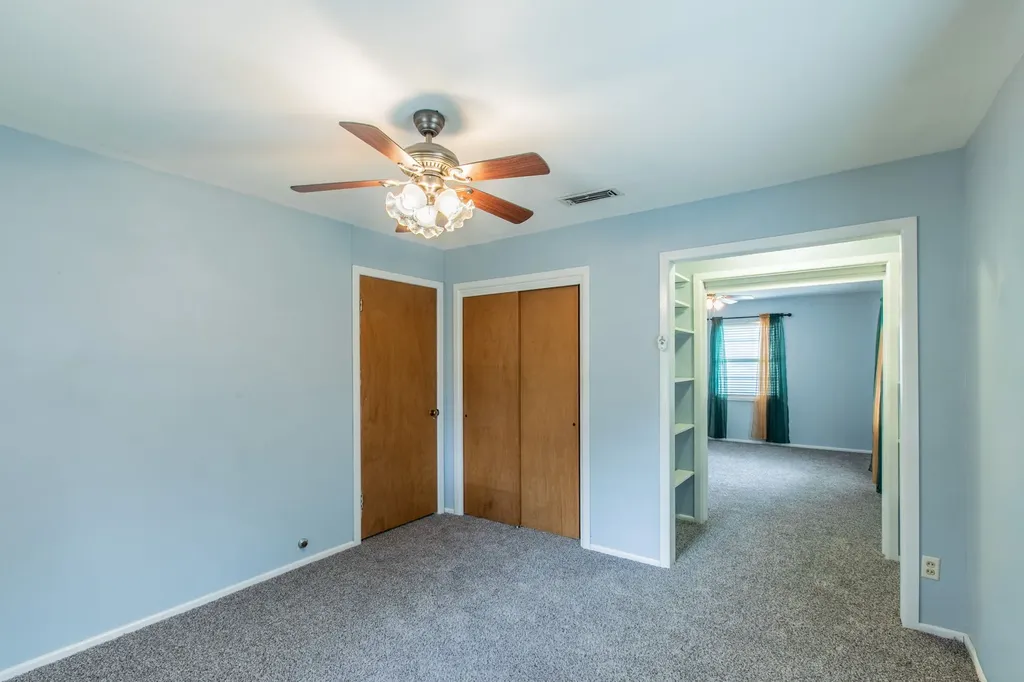 519 1st Street Hewitt TX 76643