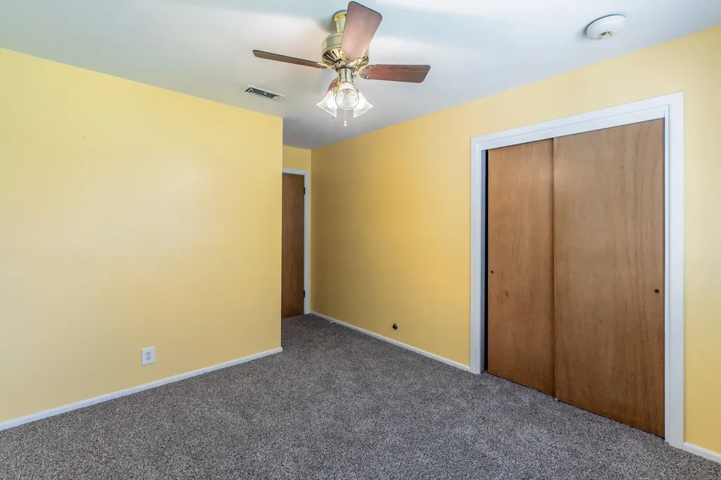 519 1st Street Hewitt TX 76643