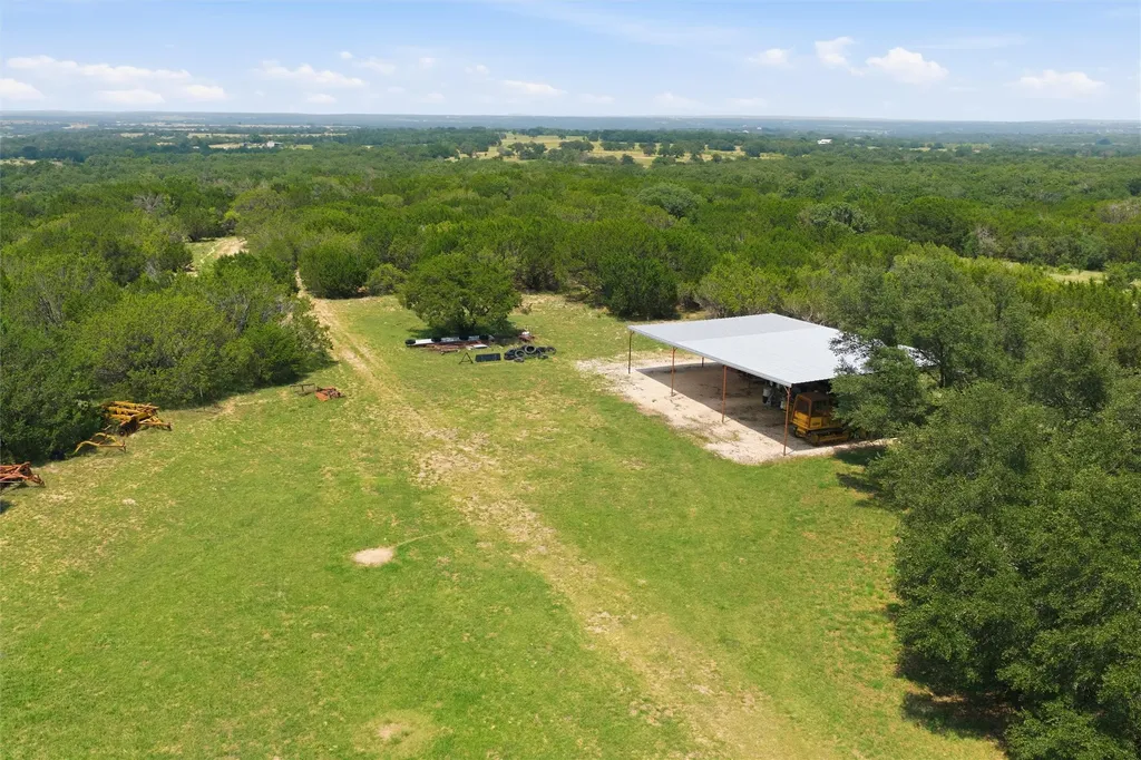 5835 N Fm 1744 Hico TX 76457
