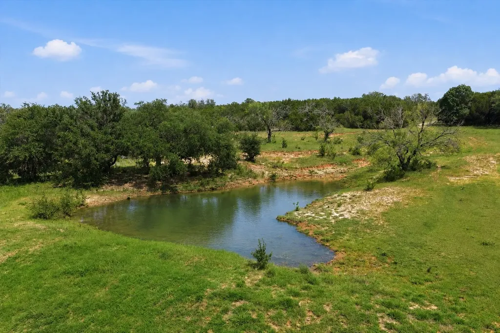 5835 N Fm 1744 Hico TX 76457