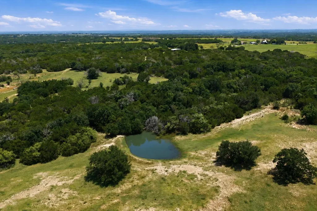 5835 N Fm 1744 Hico TX 76457