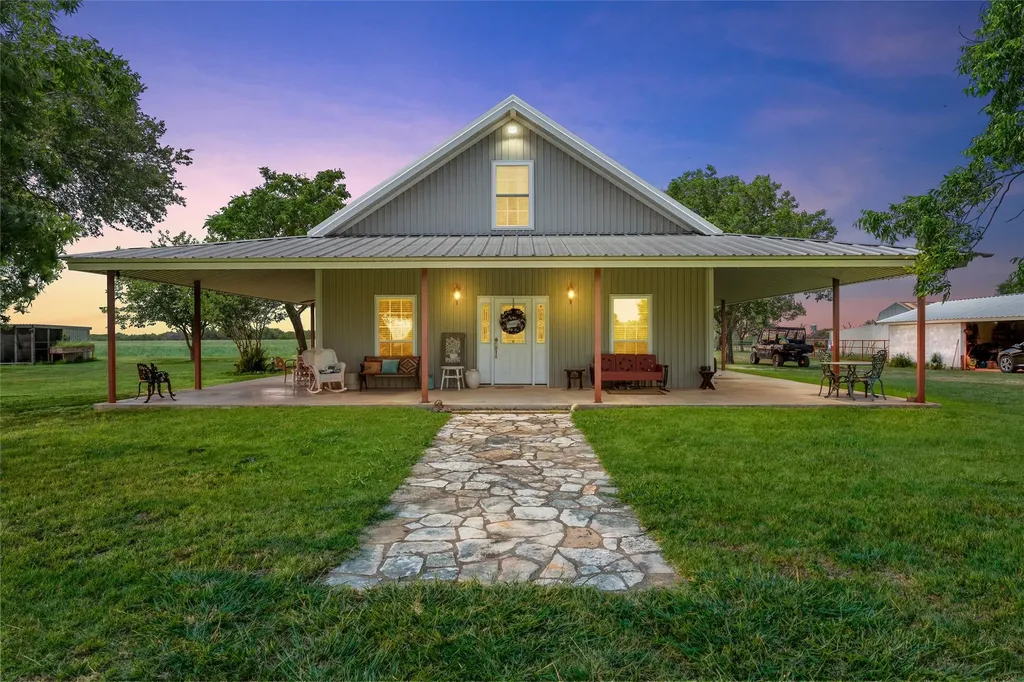 5835 N Fm 1744 Hico TX 76457