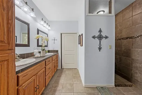 5835 N Fm 1744 Hico TX 76457