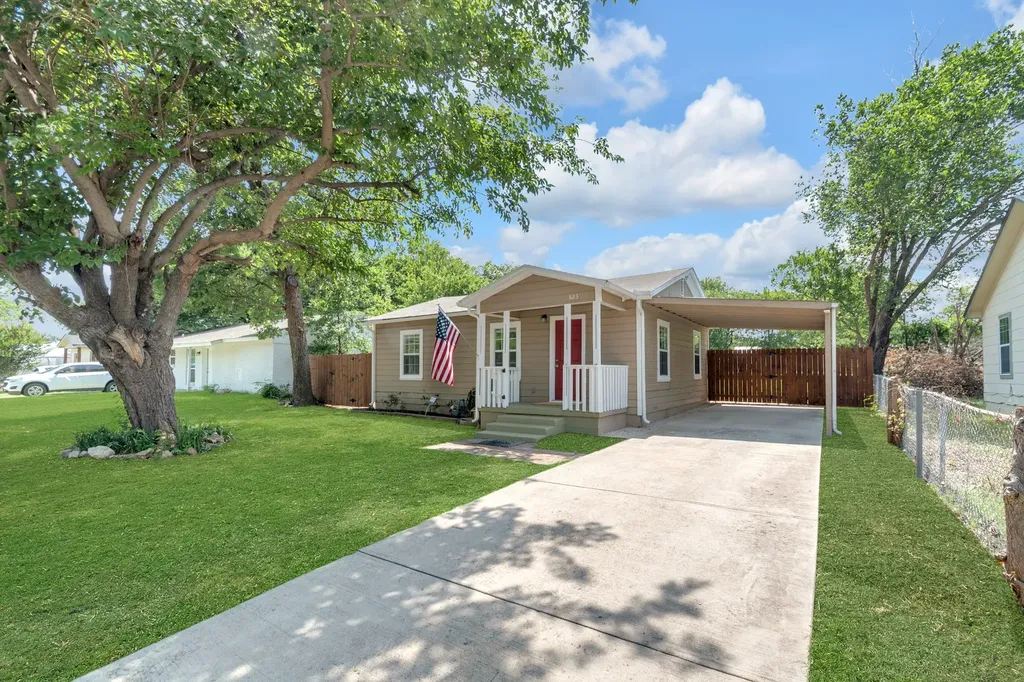 823 Ronald Street White Settlement TX 76108