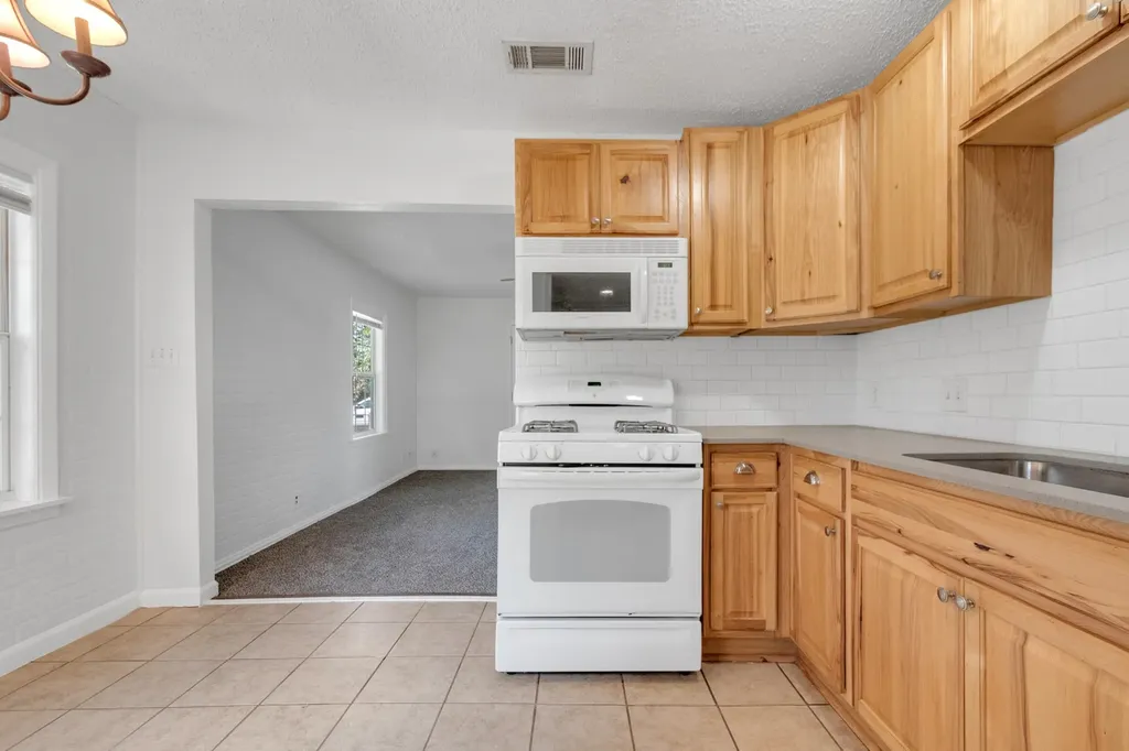 823 Ronald Street White Settlement TX 76108