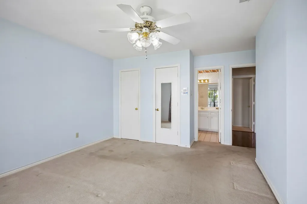 140 Pin Oak Drive Mabank TX 75156
