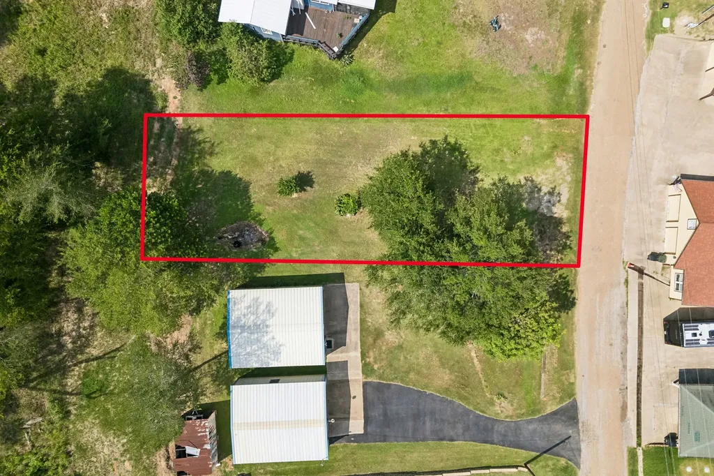 140 Pin Oak Drive Mabank TX 75156