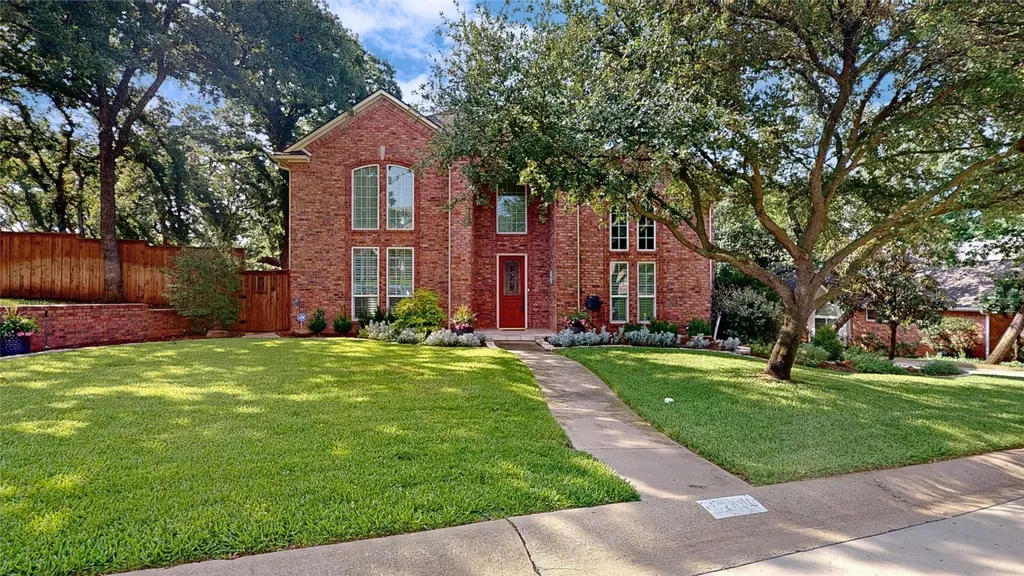 2890 Hillside Drive Highland Village TX 75077