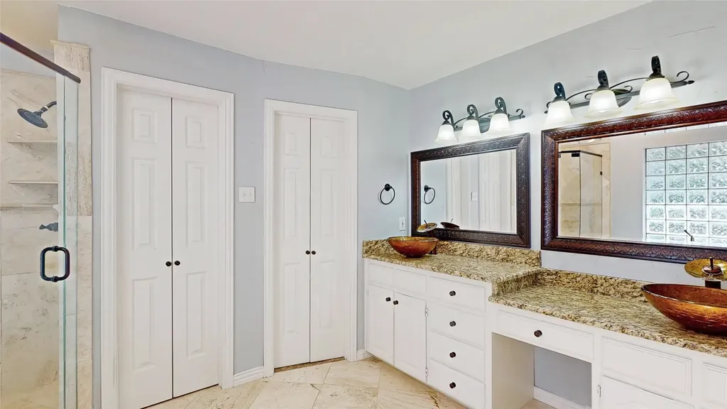 2890 Hillside Drive Highland Village TX 75077