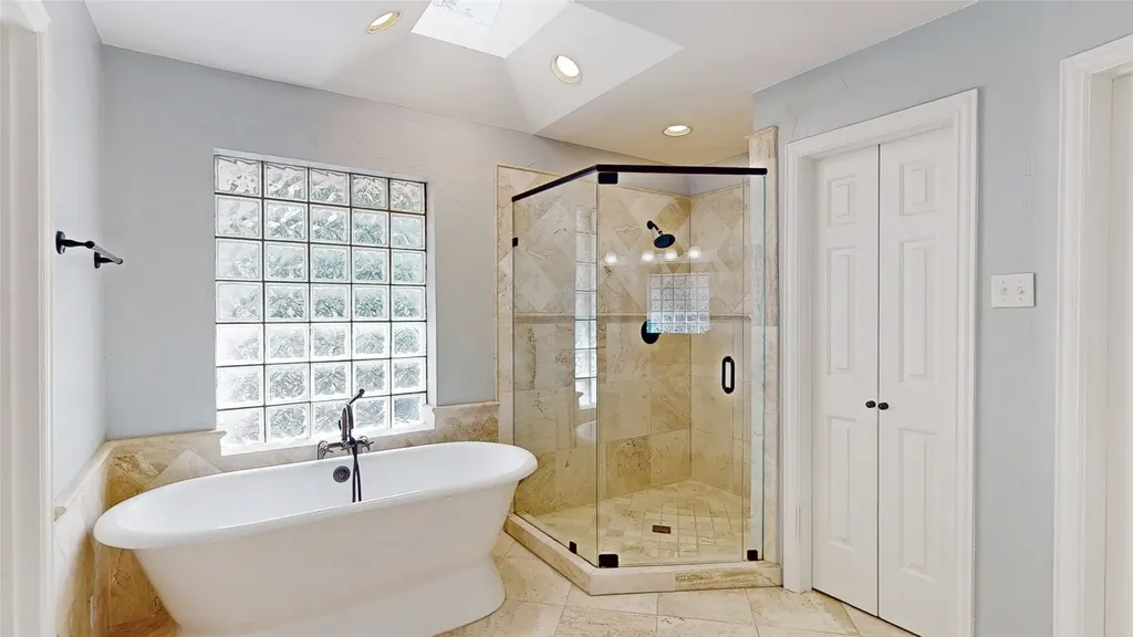 2890 Hillside Drive Highland Village TX 75077